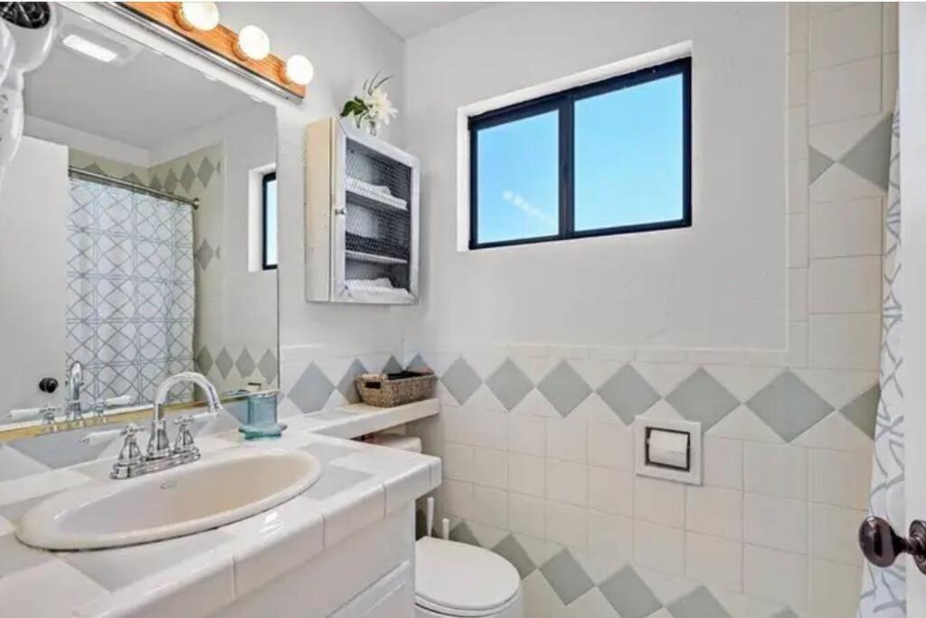 Beautiful Oasis With Rv Or Boat Parking Vila Henderson Exterior foto
